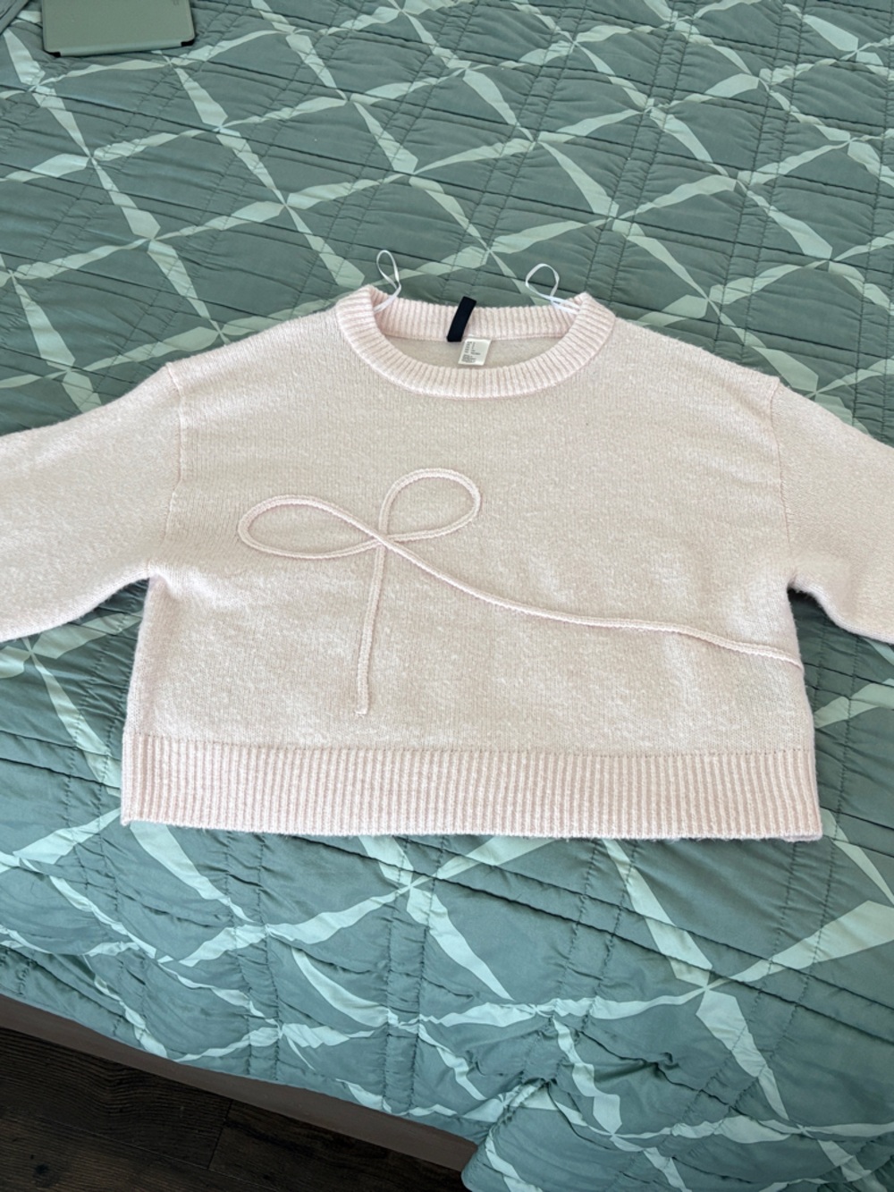 Divided Pale Pink Crewneck Sweater with Front Bow Detail